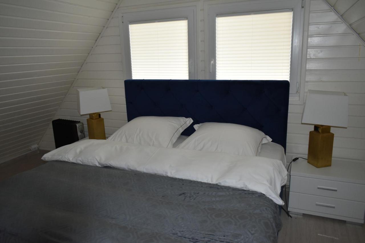Domki Nad Jeziorem Kazub Lodge Cieciorka